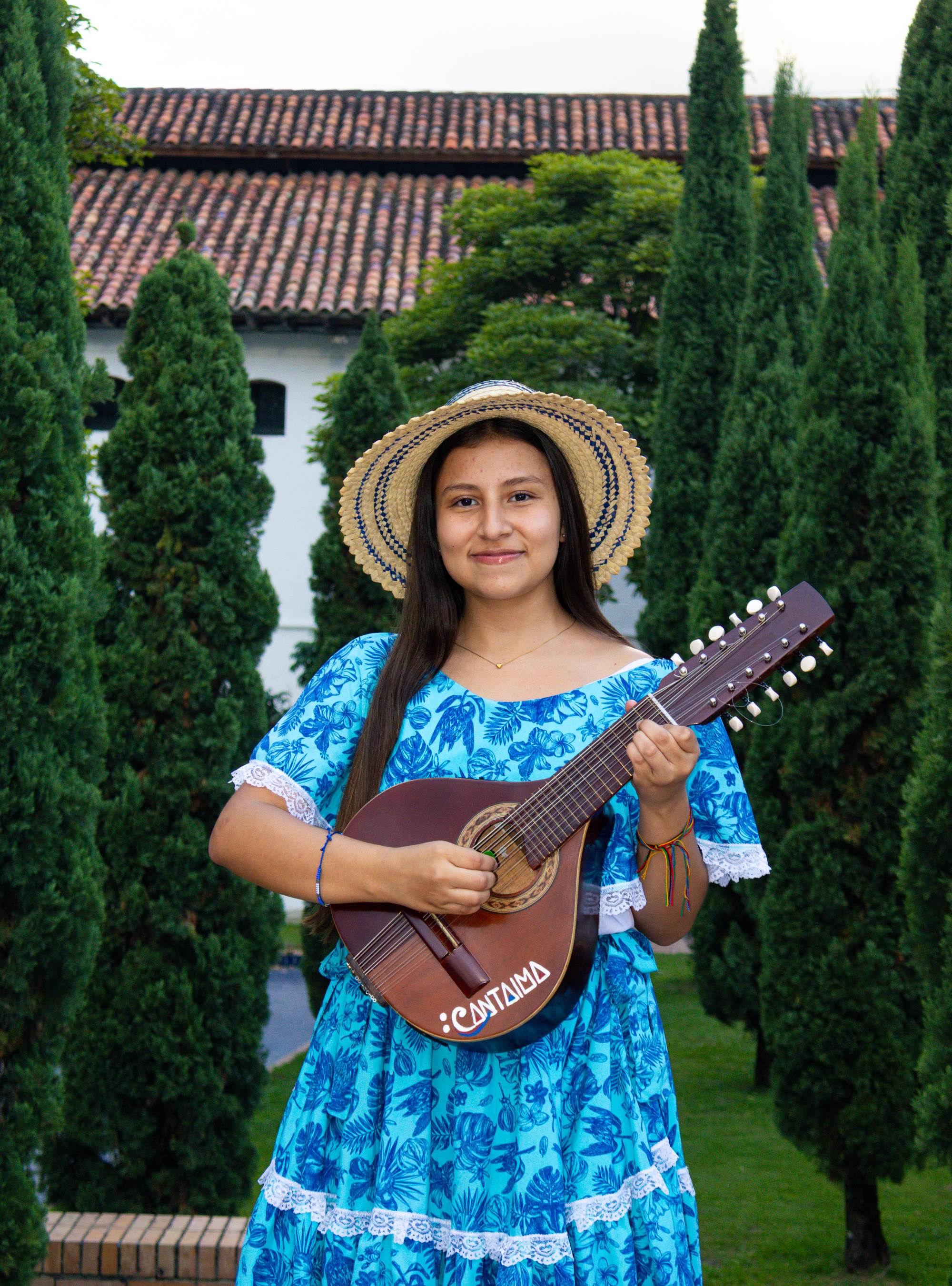 Integrante del Ensamble Cantaima